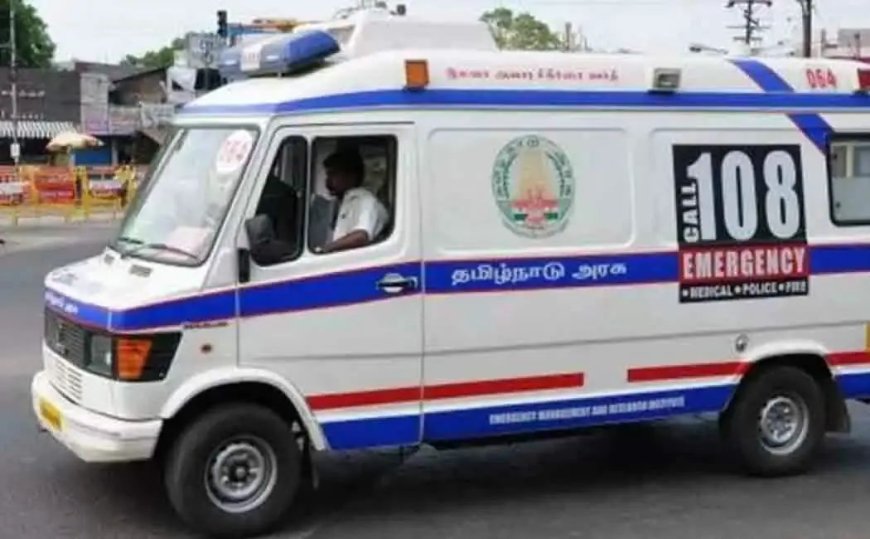 புளியமரத்தில் பைக் மோதி 2 பொறியியல் கல்லூரி மாணவர்கள் பலி