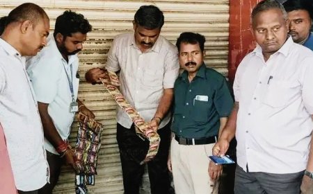 ஸ்ரீபெரும்புதூரில் கடைகளில் வைத்து குட்கா பொருட்களை விற்பனை செய்த 7 கடைகளுக்கு ரூ.24 ஆயிரம் அபராதம் விதித்து, வசூலிக்கப்பட்டது.