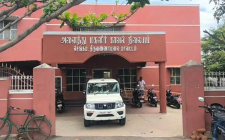 பள்ளி மாணவிக்கு கூட்டு பாலியல் வன்கொடுமை;3 பேர் கைது