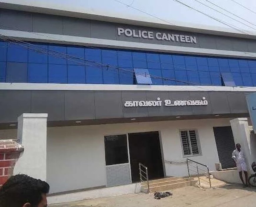 ஈரோட்டில் 4 இடங்களில் பட்டாசு கடை