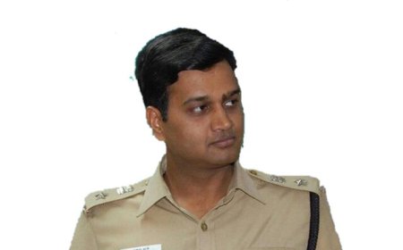 “பொய் வழக்கு” பதிவு செய்த ஆய்வாளர், உதவி ஆய்வாளர் பணியிடை நீக்கம்