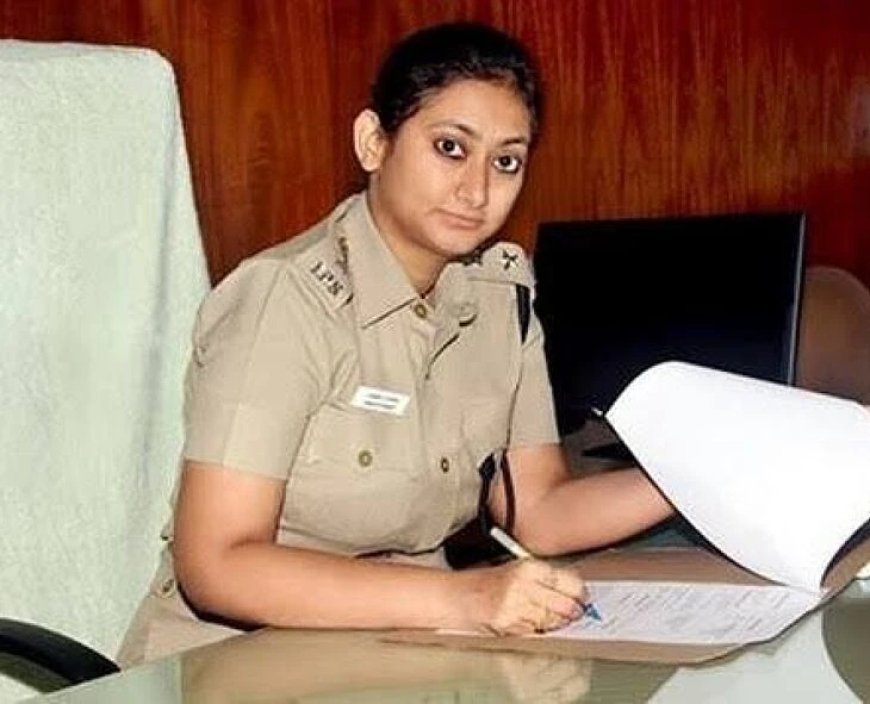 புதுக்கோட்டை எஸ் பி க்கு விருது