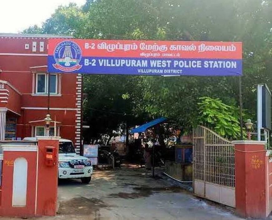 விழுப்புரத்தில் பேருந்து விபத்து உயிர் தப்பிய பயணிகள்