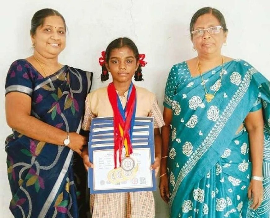 ஈரோடு பள்ளி மாணவி மாநில அளவில் சாதனை