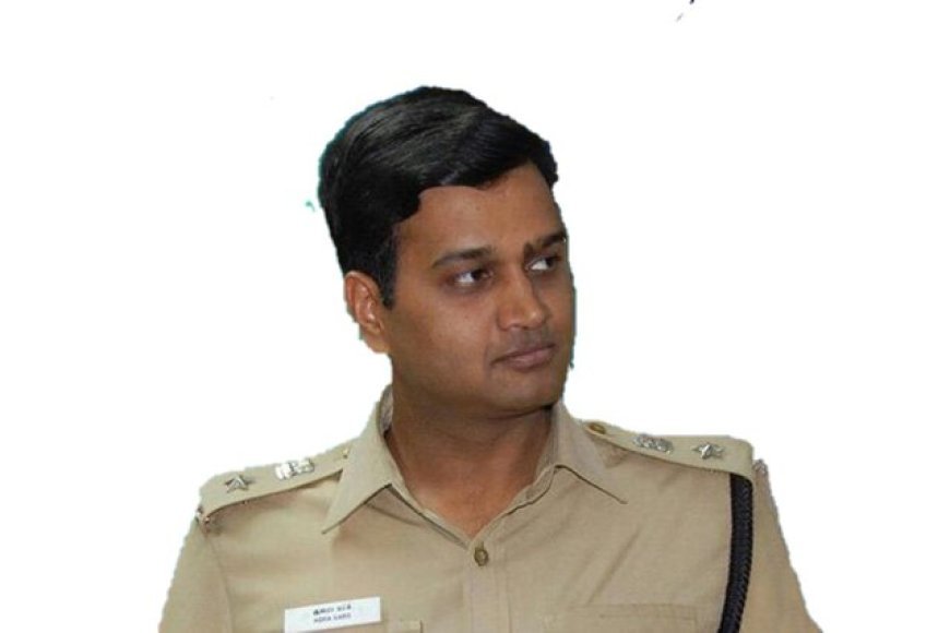 “பொய் வழக்கு” பதிவு செய்த ஆய்வாளர், உதவி ஆய்வாளர் பணியிடை நீக்கம்